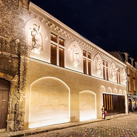Апартаменты Le Loft Du Petit Four